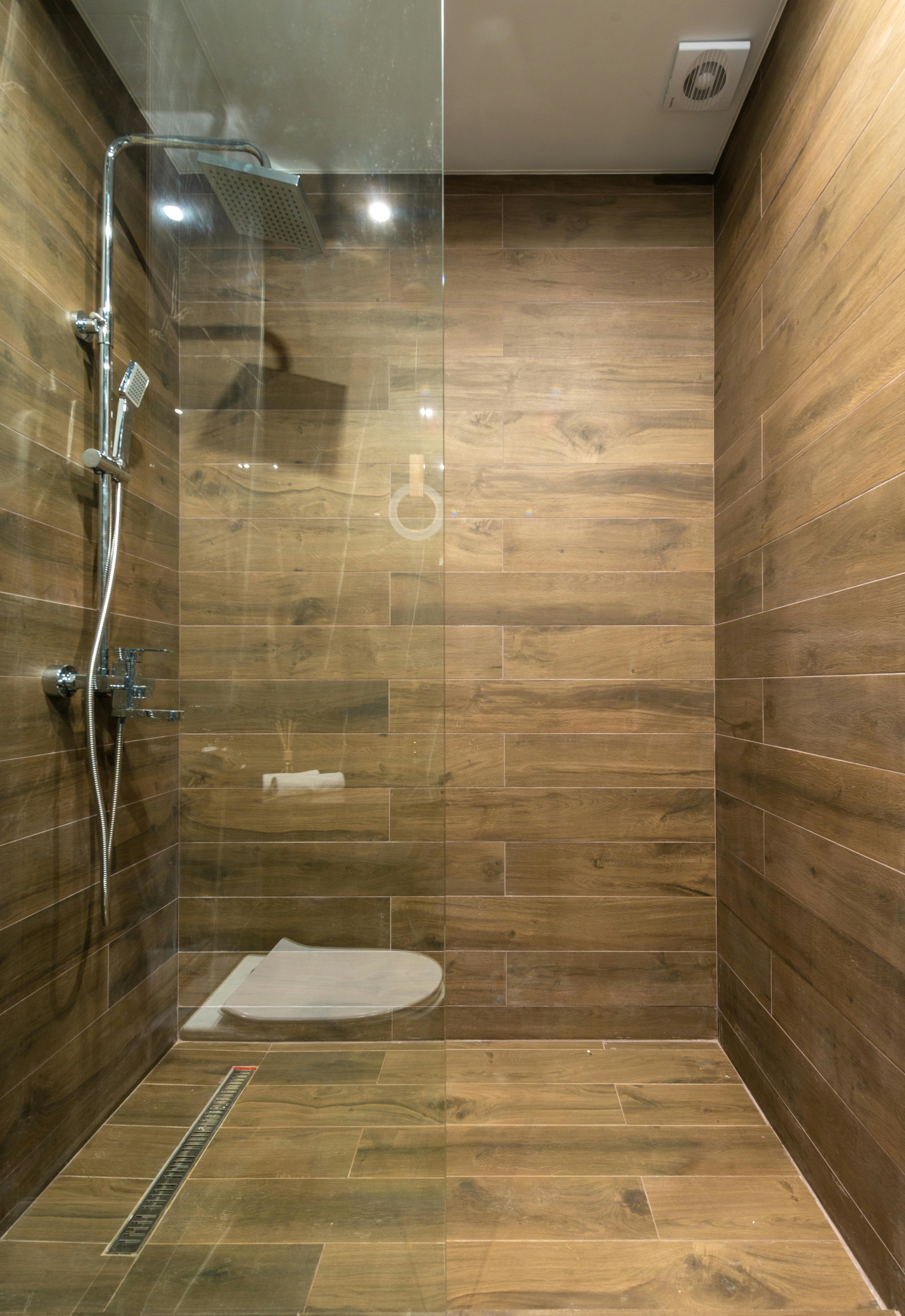 Interior Refurbishments - Photo 3